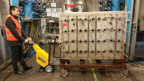 SM100+